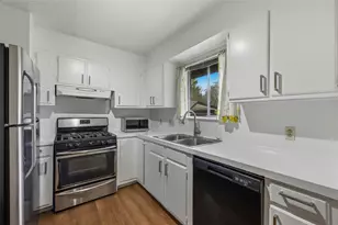 1706 Elmhurst Dr, Austin, TX 78741 - Photo 9