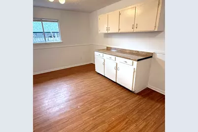 2715 Saint Edwards Circle, Austin, TX 78704 - Photo 5