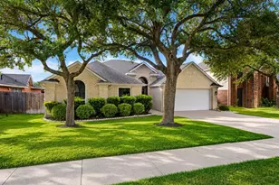 911 Indian Run Dr, Pflugerville, TX 78660 - Photo 1