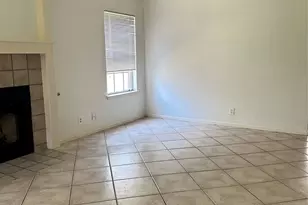 8002 Tuscarora Trail, Austin, TX 78729 - Photo 5