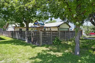 1213 Dunstan Dr, Austin, TX 78745 - Photo 31