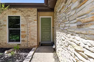 1213 Dunstan Dr, Austin, TX 78745 - Photo 29