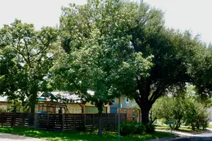 1213 Dunstan Dr, Austin, TX 78745 - Photo 33