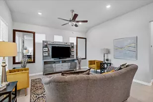 125 Harborside Dr, San Marcos, TX 78666 - Photo 5