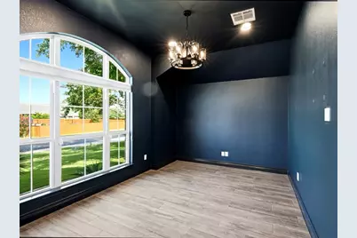 109 Lake Spring Circle, Georgetown, TX 78633 - Photo 7