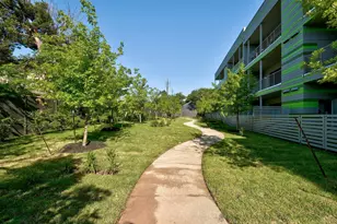 4004 Banister Ln, Austin, TX 78704 - Photo 17