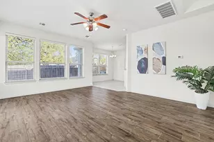 2410 Great Oaks Dr, Round Rock, TX 78681 - Photo 7