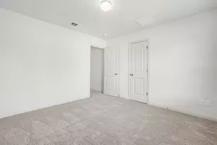 2410 Great Oaks Dr, Round Rock, TX 78681 - Photo 31