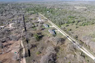 194 Williams Ln, Cedar Creek, TX 78612 - Photo 13