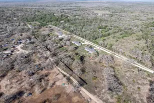 194 Williams Ln, Cedar Creek, TX 78612 - Photo 11