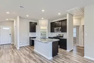 607 View Dr, Georgetown, TX 78628 - Photo 3