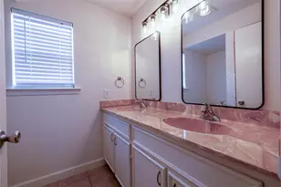 4304 Scottsdale Rd, Austin, TX 78721 - Photo 17