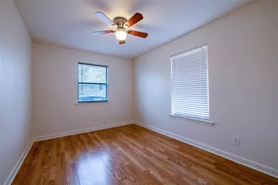 4304 Scottsdale Road, Austin, TX 78721 - Photo 7