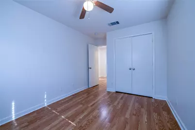 4304 Scottsdale Road, Austin, TX 78721 - Photo 15