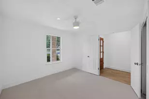 5706 Pecanwood Ln, Austin, TX 78749 - Photo 17
