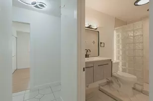 12605 Moss Hollow St, San Antonio, TX 78233 - Photo 25