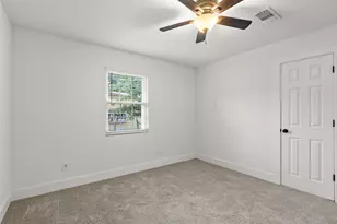 156 W Castleshoals Dr, Granite Shoals, TX 78654 - Photo 17