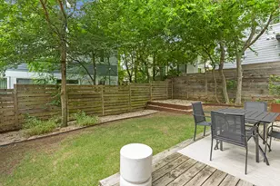 1706 Perez St, Austin, TX 78721 - Photo 25