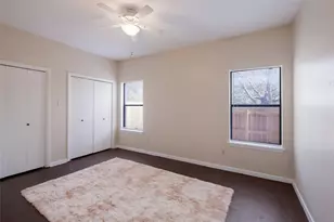 1221 W Hopkins St, San Marcos, TX 78666 - Photo 7