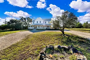 1061 Cascade Trail, San Marcos, TX 78666 - Photo 3