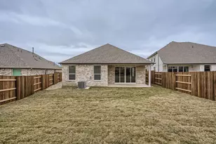 2032 Wilsons Warbler Dr, Leander, TX 78641 - Photo 25