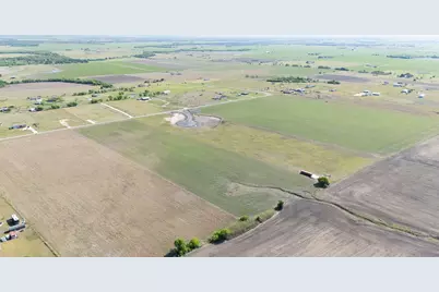 450 County Road 423, Taylor, TX 76574 - Photo 11