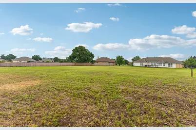 268 Chisholm Trail, Bastrop, TX 78602 - Photo 31