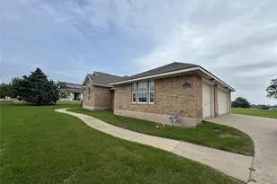 268 Chisholm Trail, Bastrop, TX 78602 - Photo 3