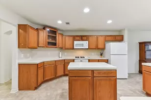 268 Chisholm Trail, Bastrop, TX 78602 - Photo 9