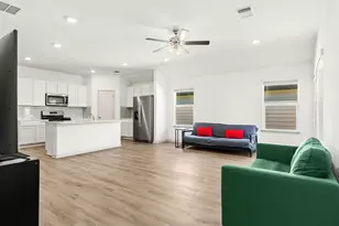 203 Mulberry Crk Ln, Hutto, TX 78634 - Photo 3