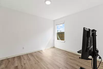 203 Mulberry Creek Lane, Hutto, TX 78634 - Photo 29