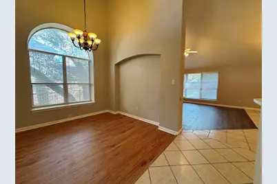 5305 Tamango Way, Austin, TX 78749 - Photo 5