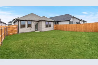 127 Tolo Drive, Elgin, TX 78621 - Photo 23