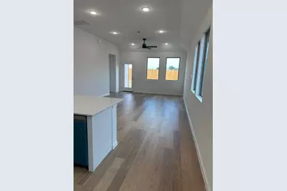 127 Tolo Drive, Elgin, TX 78621 - Photo 5