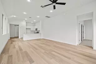 127 Tolo Dr, Elgin, TX 78621 - Photo 9