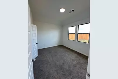 127 Tolo Drive, Elgin, TX 78621 - Photo 9