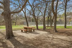 6702 Langston Dr, Austin, TX 78723 - Photo 39