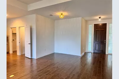 105 Fire Wheel Pass, Liberty Hill, TX 78642 - Photo 7