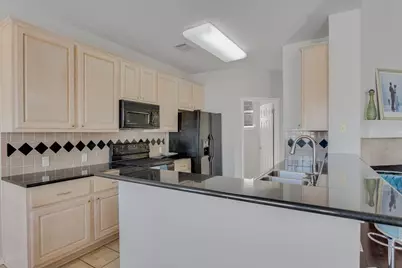 11524 Emerald Falls Drive, Austin, TX 78738 - Photo 9