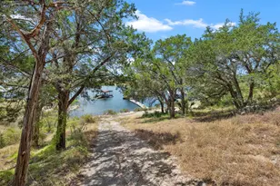 19725 Lakehurst Loop, Spicewood, TX 78669 - Photo 17
