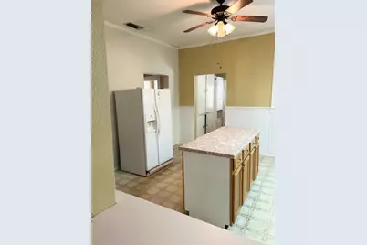 413 Fowzer Street, Taylor, TX 76574 - Photo 5