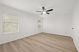 13108 Tilder Dr, Austin, TX 78729 - Photo 23