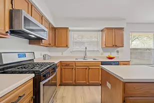 13108 Tilder Dr, Austin, TX 78729 - Photo 9