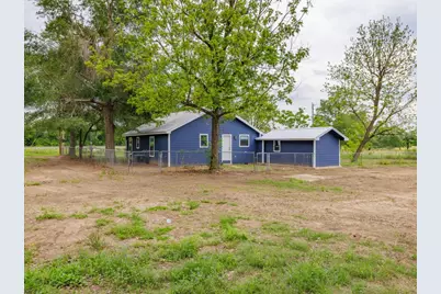 202 N Arendell, Gause, TX 77857 - Photo 25