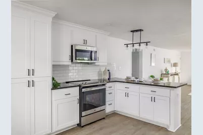 202 N Arendell, Gause, TX 77857 - Photo 9