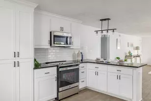 202 N Arendell, Gause, TX 77857 - Photo 9