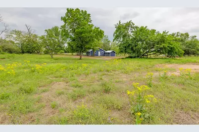 202 N Arendell, Gause, TX 77857 - Photo 27