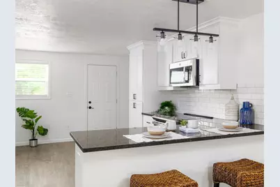 202 N Arendell, Gause, TX 77857 - Photo 7