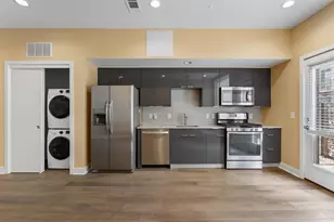 1800 E 4th St, Austin, TX 78702 - Photo 5