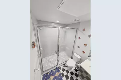 1800 E 4th Street #223, Austin, TX 78702 - Photo 9